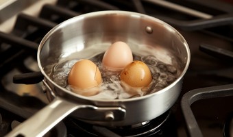 News-江门市振辉国际有限公司-What are the advantages of stainless steel cookware?