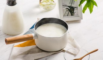 News-江门市振辉国际有限公司-What is a milk pot? How do I clean it and how do I care for it?