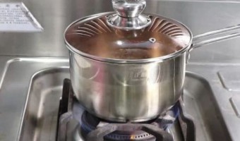 行业资讯-江门市振辉国际有限公司-你家常用不锈钢锅吗？还好了解及时，别不当个事早点学会才好